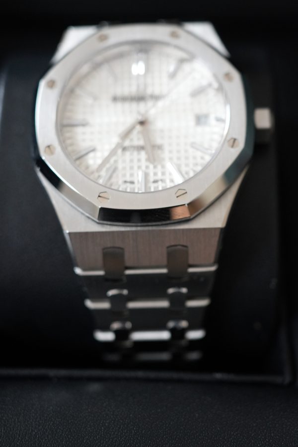 2021 Audemars Piguet Royal Oak 37MM 15450ST.OO.1256ST.01.A FULL SET - Image 3