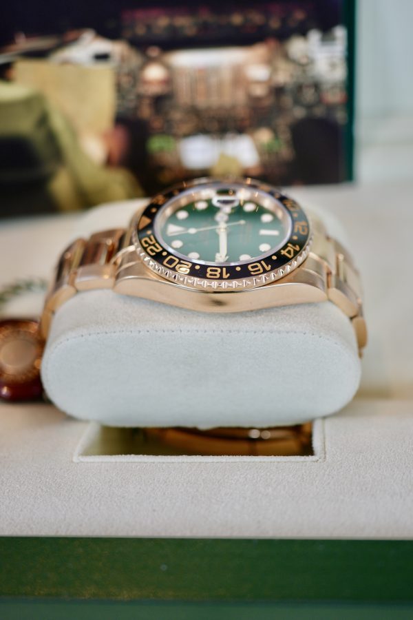 Rolex GMT-Master II 116718LN - Discontinued 2007 W Rolex Service Box & Papers - Image 10