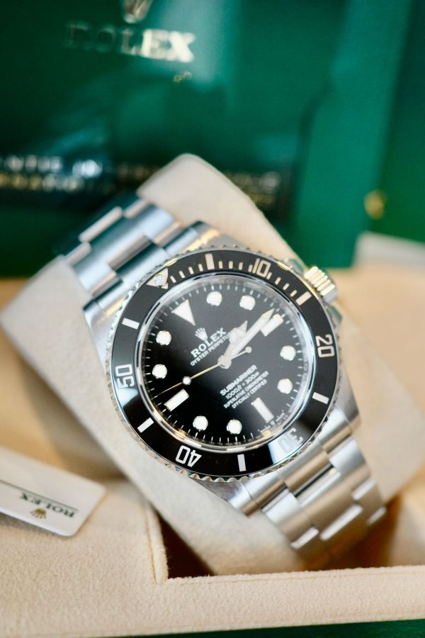 2023 Rolex Submariner No Date - 124060 FULL SET Excellent Condition