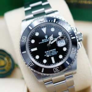 2021 Rolex Submariner Date Black - 126610LN FULL SET INC original receipt