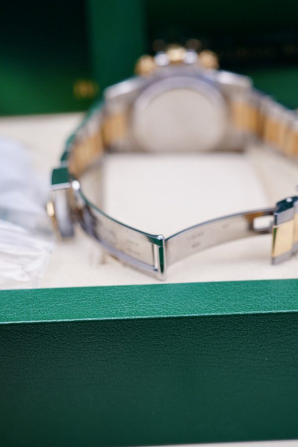 2023 Rolex Cosmograph Daytona 116503 Champagne Dial FULL SET - Image 8