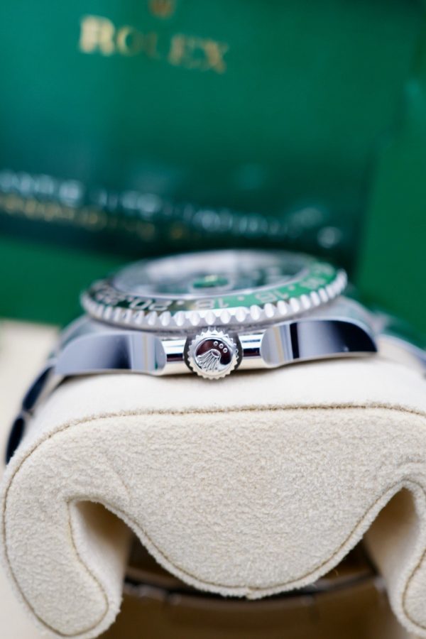 2024 UNWORN Rolex GMT II 'Sprite' Oyster 126720VTNR Box & papers - Image 4