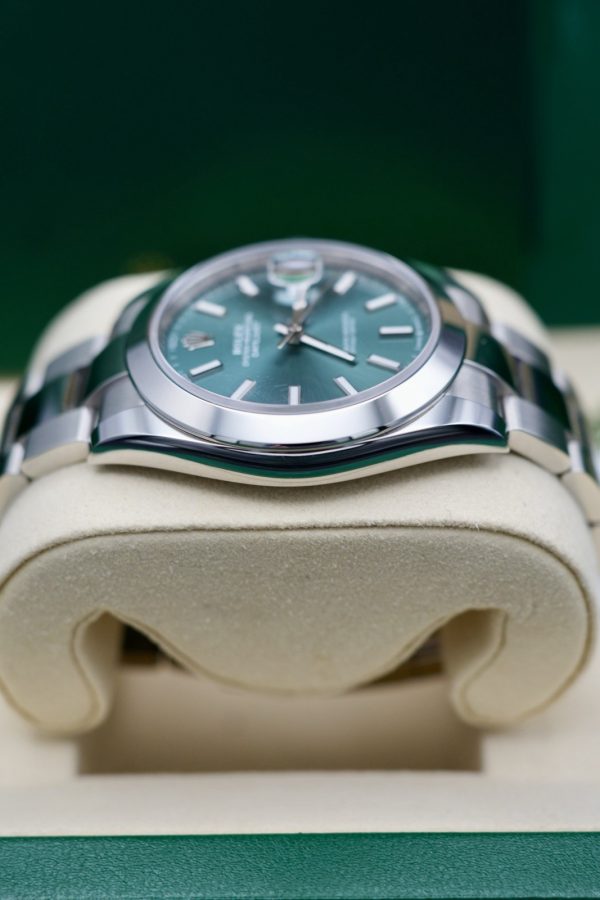 2025 Rolex Datejust 41 Mint Green Dial - 126300 NEW STYLE BOX & PAPERS - Image 4