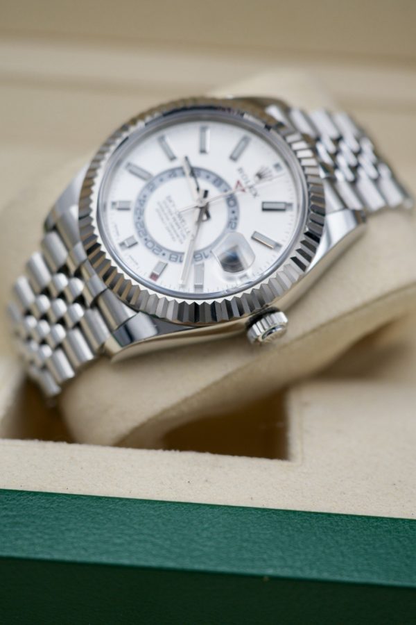 2022 Rolex SkyDweller 326934 White Dial Jubilee Bracelet Box & Papers - Image 4
