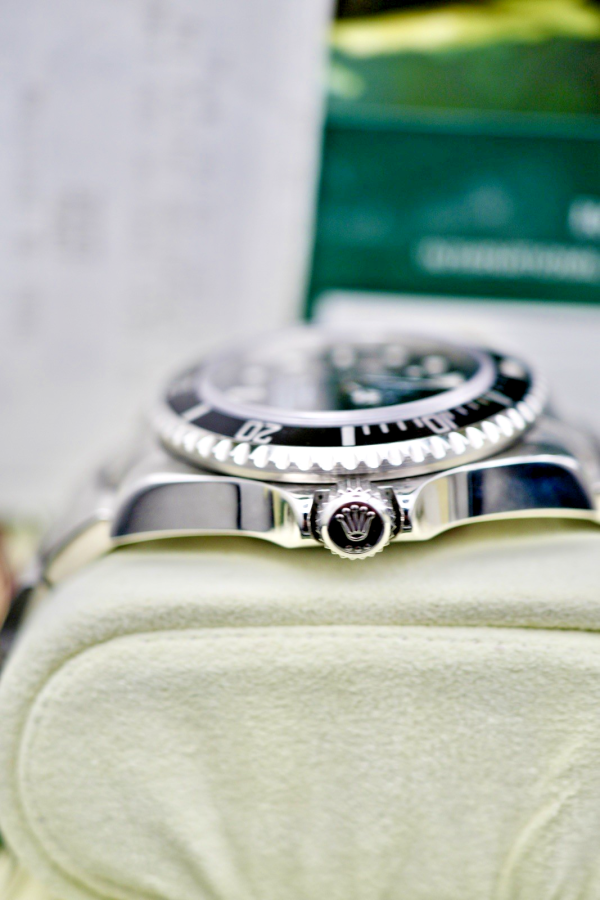 2006 Rolex Sea-Dweller 4000 16600 - ABSOLUTE COLLECTORS SET W/ ORIGINAL RECEIPTS - Image 5