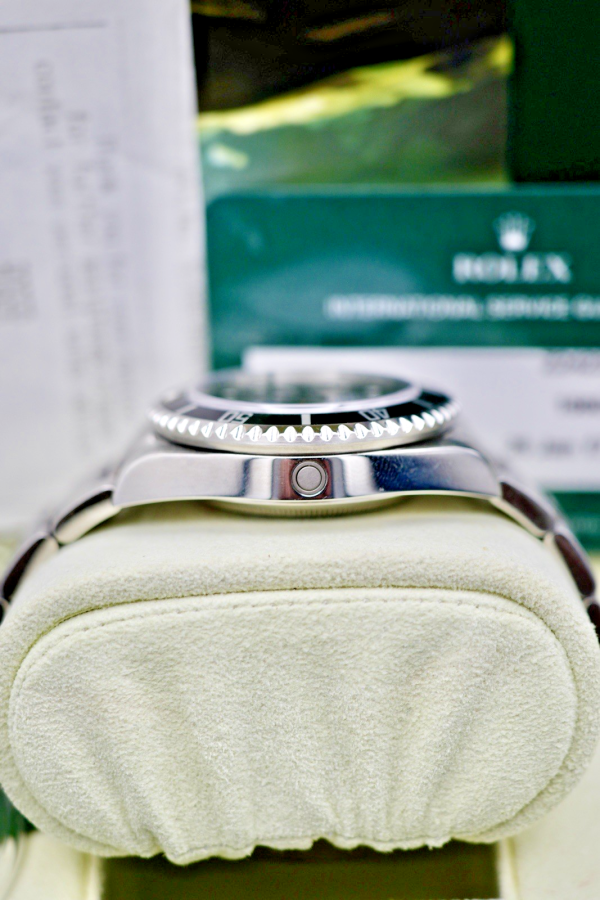 2006 Rolex Sea-Dweller 4000 16600 - ABSOLUTE COLLECTORS SET W/ ORIGINAL RECEIPTS - Image 6