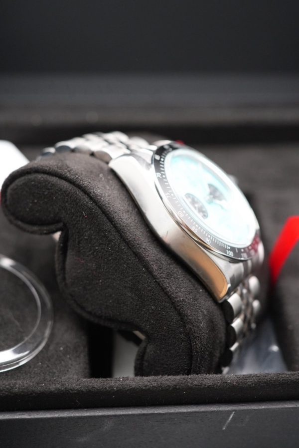Tudor Black Bay Chrono 79360N Blue Flamingo April 2025 - Image 6