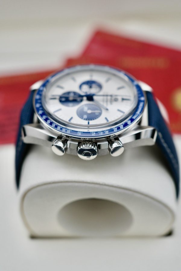 OMEGA Speedmaster SILVER SNOOPY 310.32.42.50.02.001 Brand New UNWORN FULL SET - Image 5