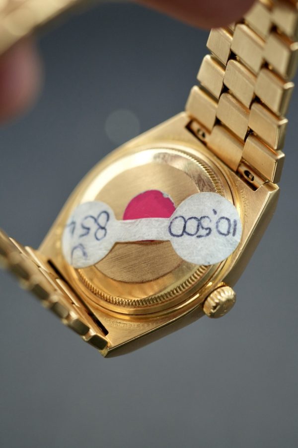 Rolex Oysterquartz Day-Date 19018 Solid Gold - RARE WATCH - Image 9