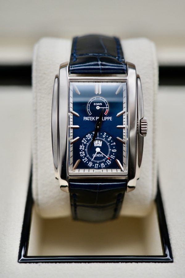 2022 UNWORN Patek Philippe 5200G Gondolo Blue Dial - Extra Unused strap