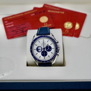 OMEGA Speedmaster SILVER SNOOPY 310.32.42.50.02.001 Brand New UNWORN FULL SET