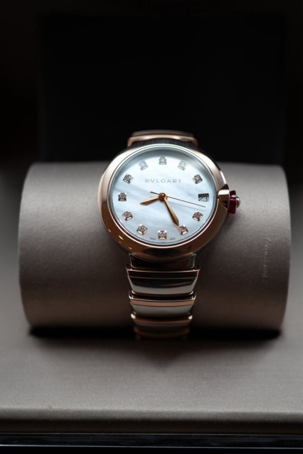 Bvlgari Lvcea Ladies watch Mother dial and diamond dot mint condition - Image 3