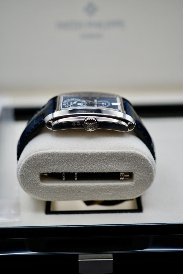 2022 UNWORN Patek Philippe 5200G Gondolo Blue Dial - Extra Unused strap - Image 5