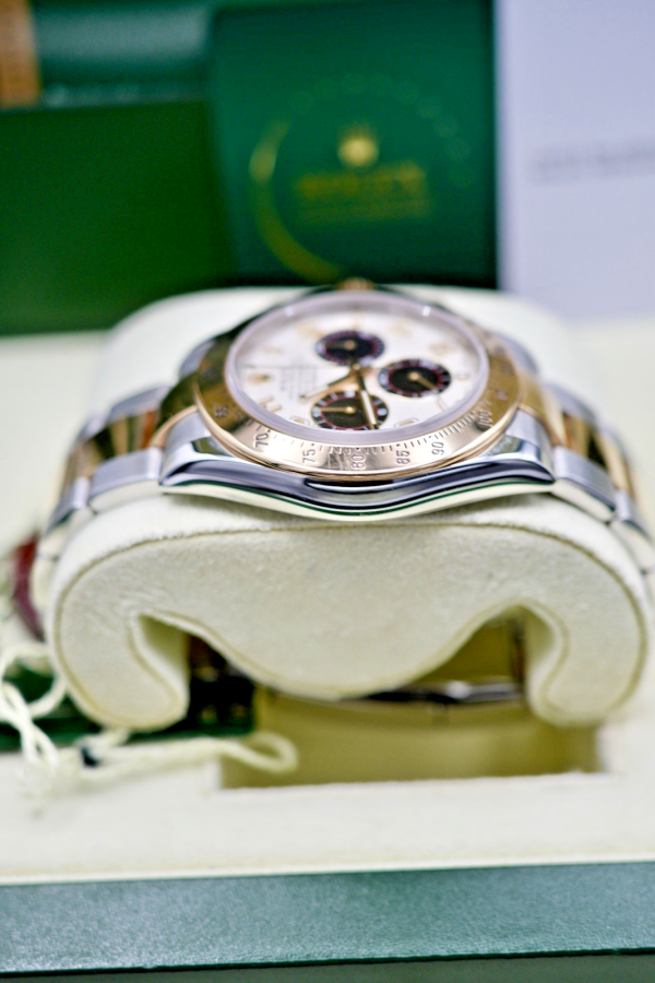 Rolex Daytona 116523 White Racing Dial 2013 with 2024 Rolex Service! - Image 6